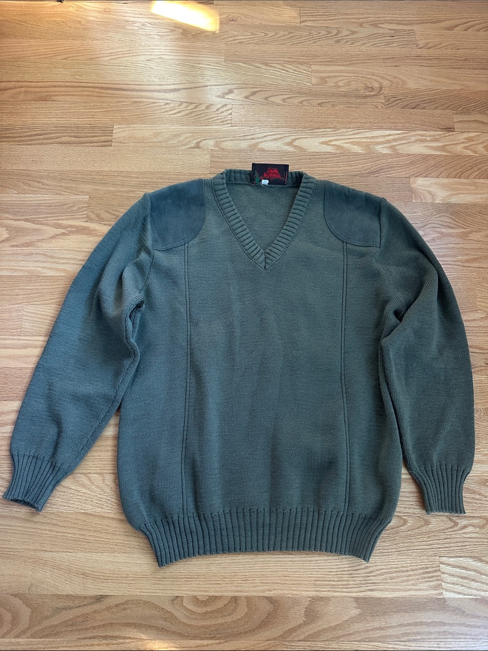 Rare vintage David Ripper and Son English Wool sweater
